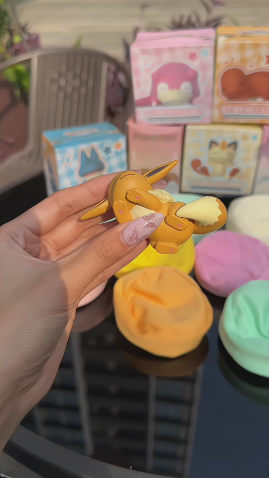 Dream Series: Sleepy Pokémon Figures