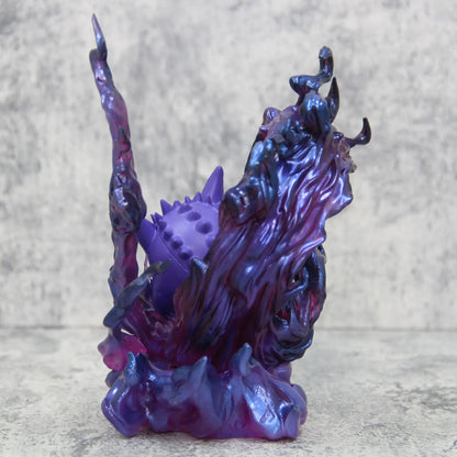 Limited Edition: Gengar Ghost Claw Figure